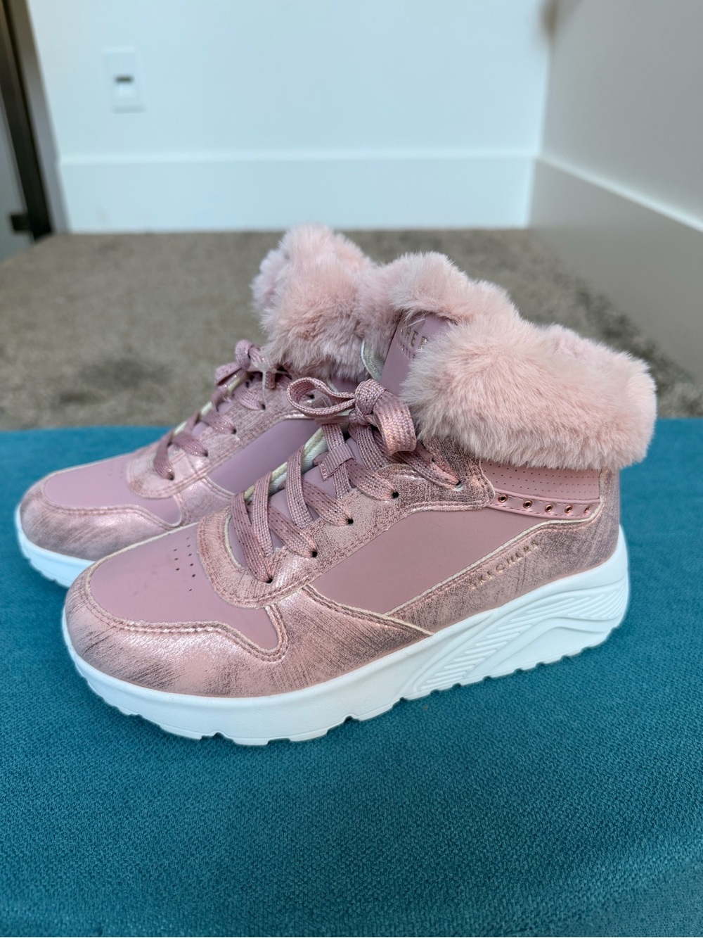 Skechers Girls' Pink Faux-Fur High-Top Sneakers